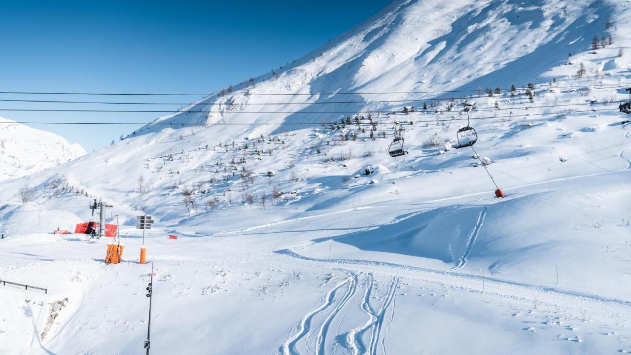 Apex2100 International Ski Academy ทีนเญอ ภายนอก รูปภาพ