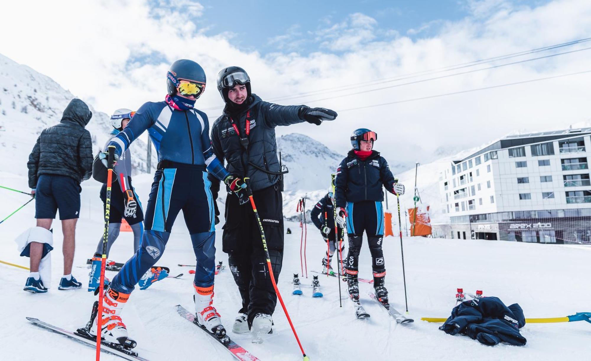 Apex2100 International Ski Academy ทีนเญอ ภายนอก รูปภาพ